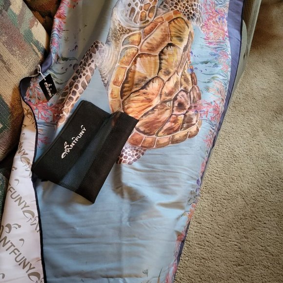 🐬Green💎 turtle beach ocean towel🐬💎 - Picture 4 of 8